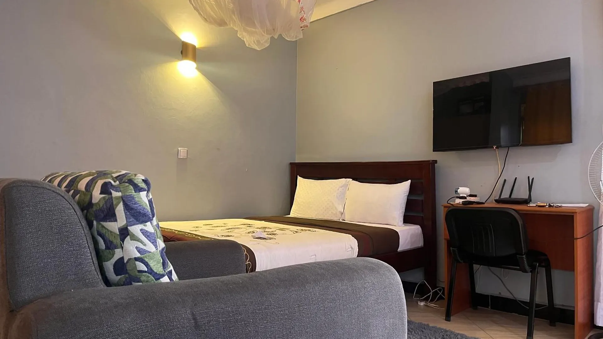 Kisaasi Studio Apartment Kampala